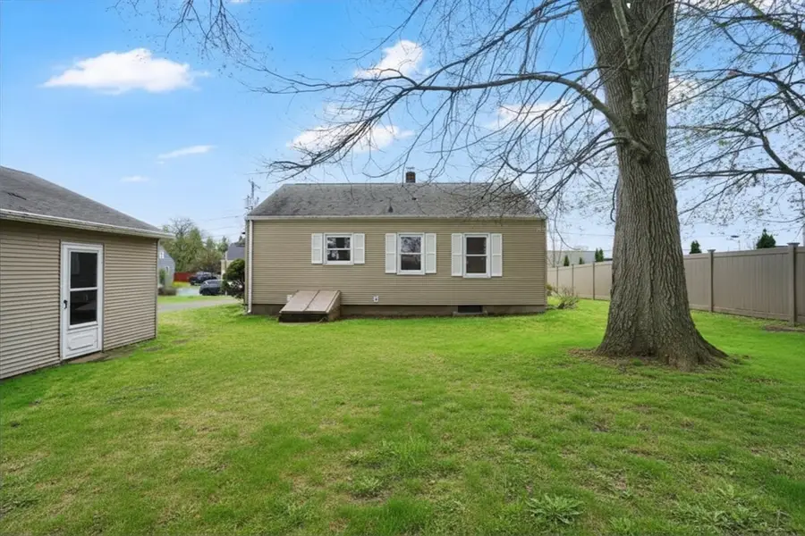 20 Edbert St, Chicopee, MA 01020 - #2