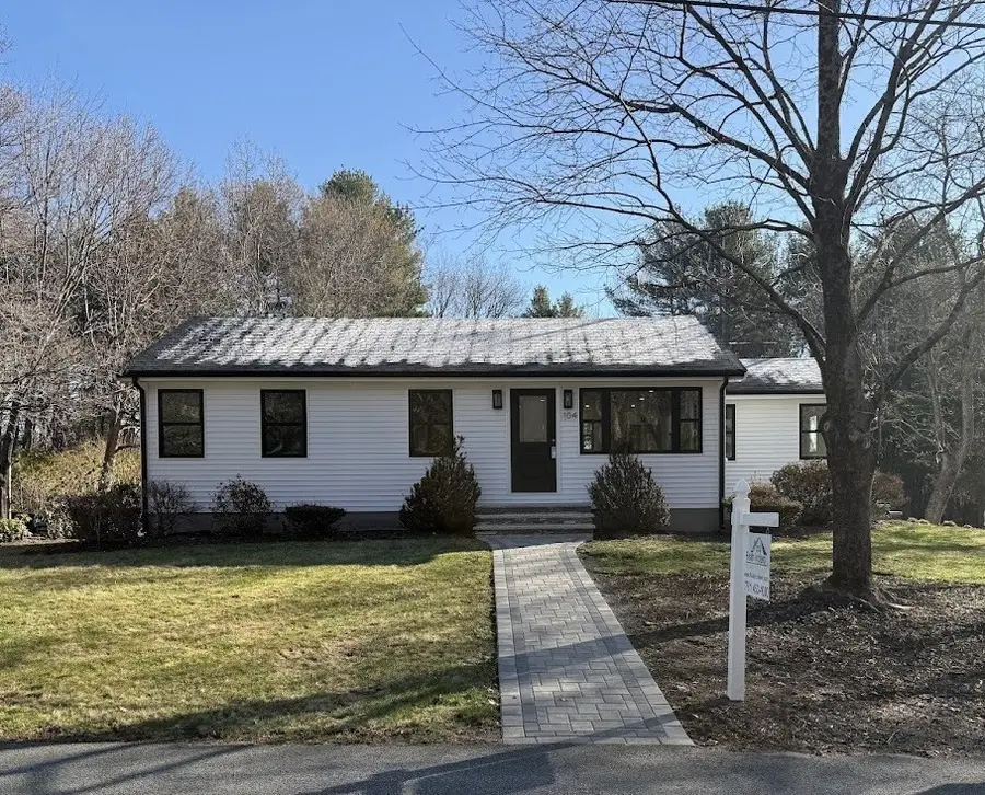 104 Spring St, Foxboro, MA 02035 - #3