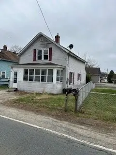 41 Chestnut Hill, Millville, MA 01529