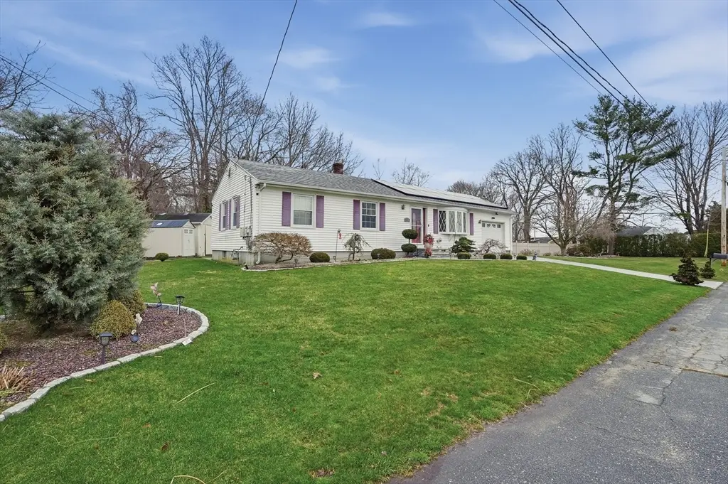 572 Bartlett Street, Acushnet, MA 02743 - #1