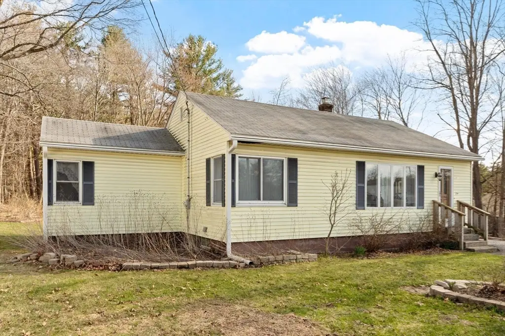254 Massachusetts Ave, Lunenburg, MA 01462 - #1