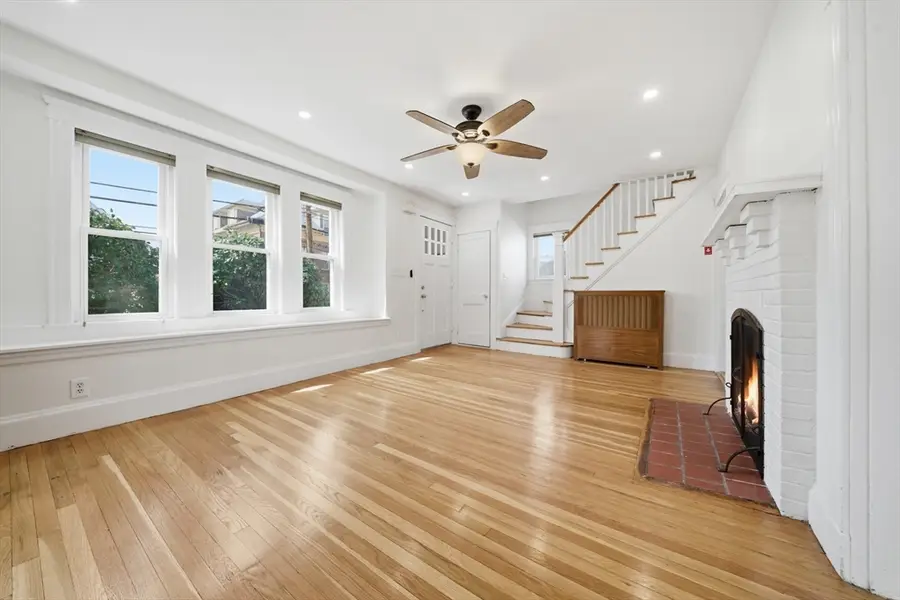 395 Lebanon St, Melrose, MA 02176 - #3