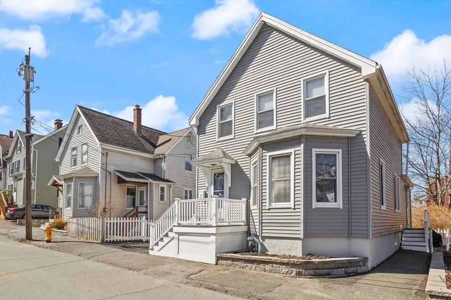 18 Hampden St, Gloucester, MA 01930 - #2