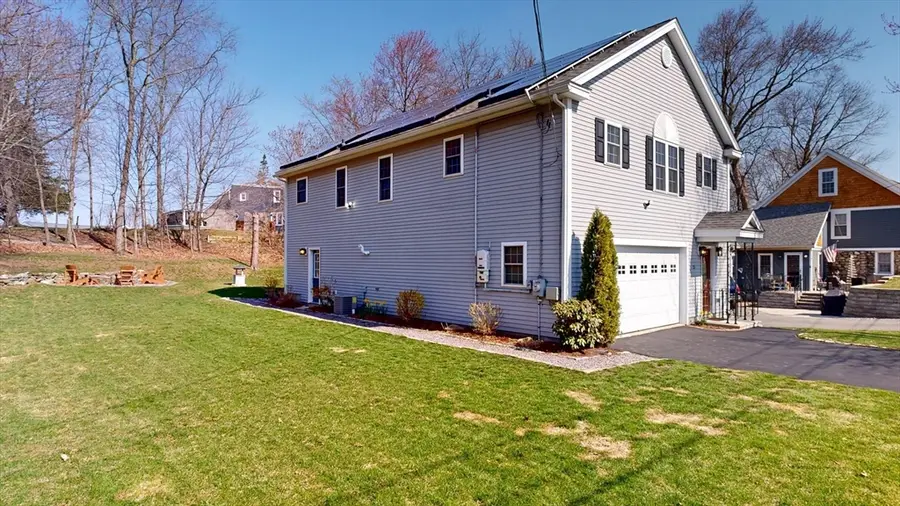 23 Upton Street, Millbury, MA 01527 - #3