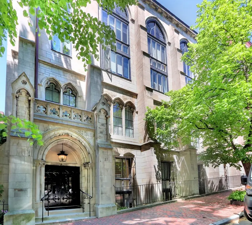 27 Chestnut #4C, Boston, MA 02108 - #1