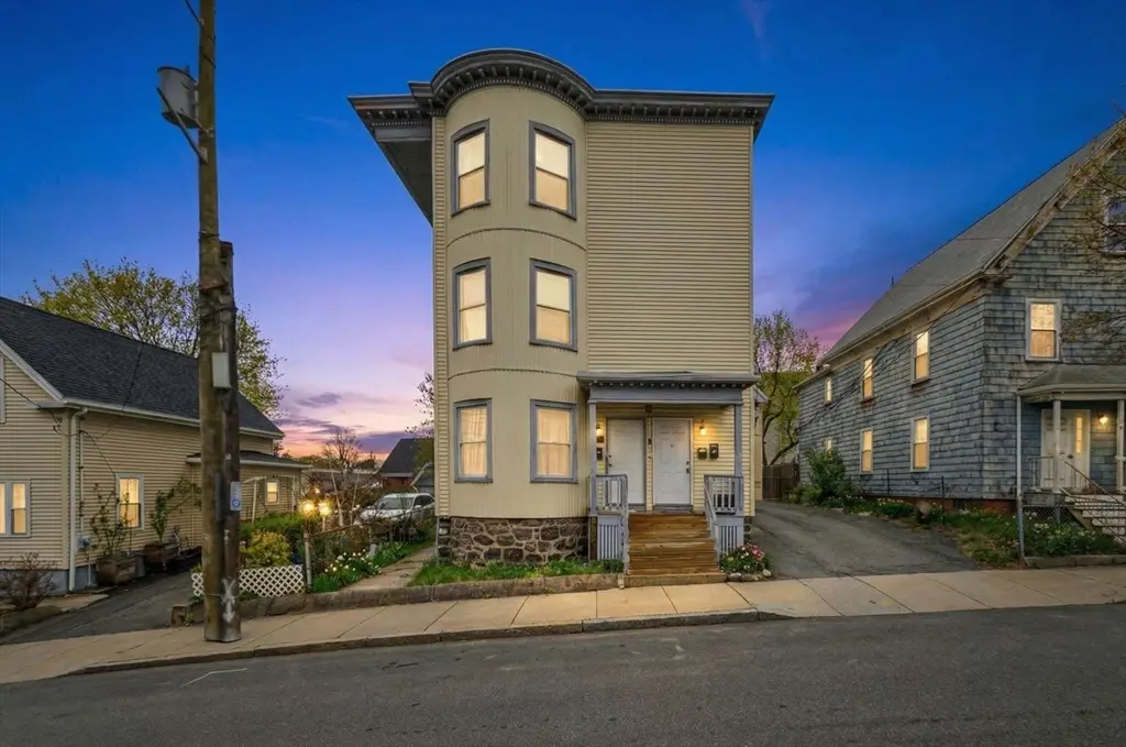 10 Adams St, Lynn, MA 01902 - #1