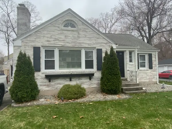 86 Peekskill Ave, Springfield, MA 01129