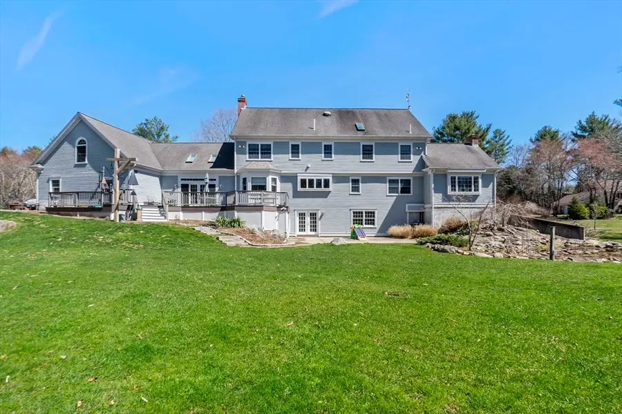 18 Abbey Lane, Rehoboth, MA 02769 - #2