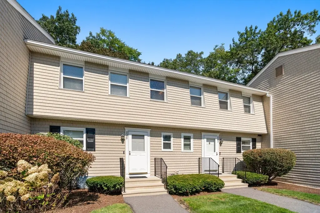 2255 Commonwealth Ave #2255, Newton, MA 02466 - #1