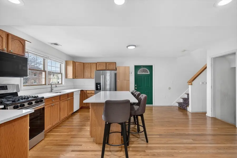 97 Clinton St #97, Chelsea, MA 02150 - #3