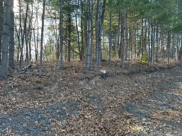 52 & 53 Bayberry Lane, Westfield, MA 01085