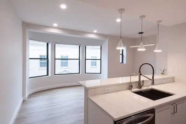 636 Beacon #405, Boston, MA 02215
