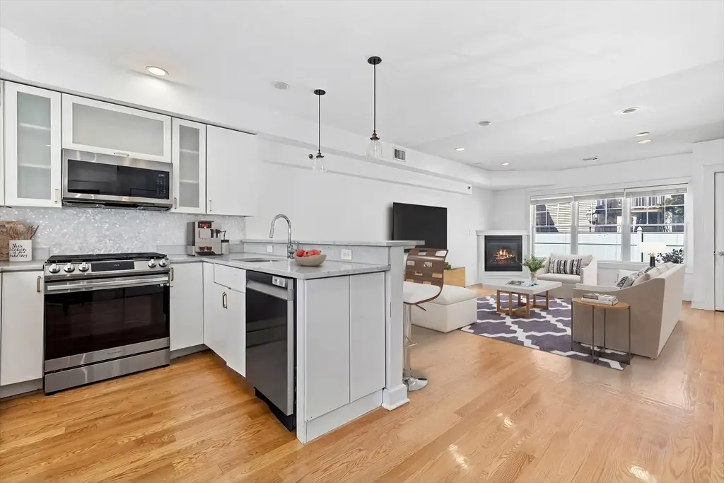 35 Middle St. #4, Boston, MA 02127 - #1