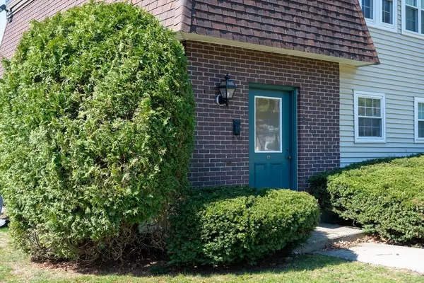 180 Main St #2110, Bridgewater, MA 02324