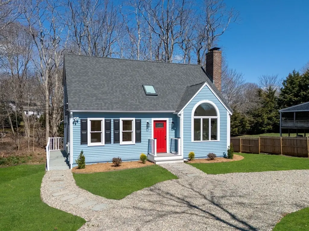 21 Pearl Ln, Teaticket, MA 02536 - #1