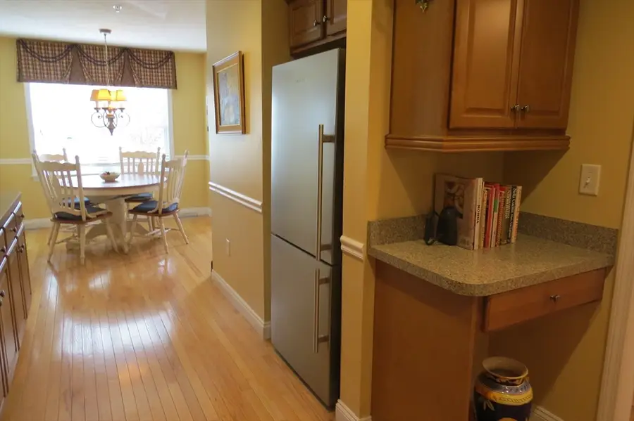 877 Auburnville Way #J4, Whitman, MA 02382 - #3