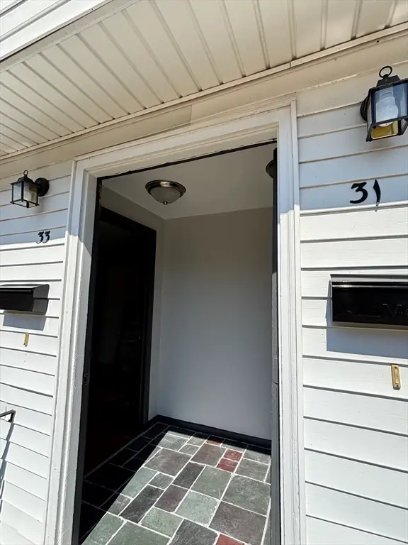 31-33 Atherton Road, Foxboro, MA 02035 - #2