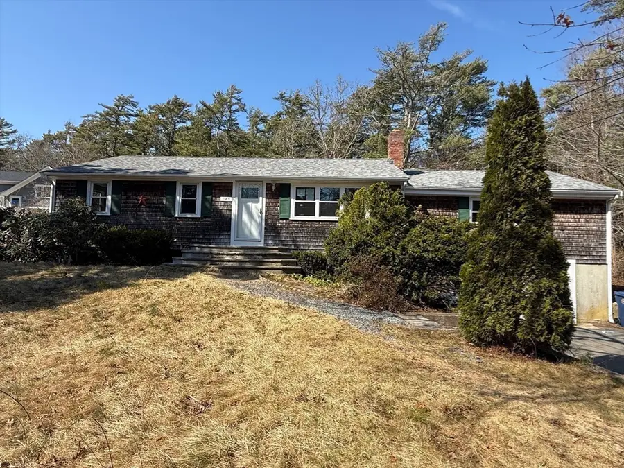 165 Hedges Pond Rd, Plymouth, MA 02360 - #2