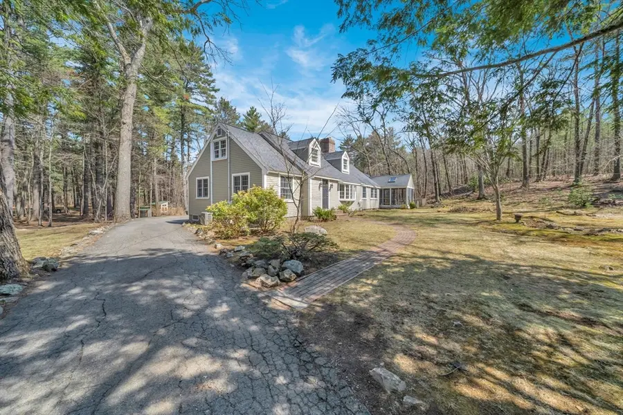76 Mill Rd, Boxford, MA 01921 - #2