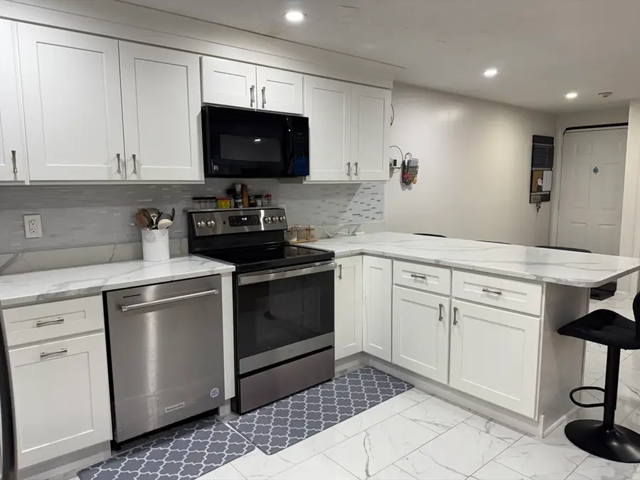 75 Huntoon Memorial Hwy #4-3, Leicester, MA 01524 - #3