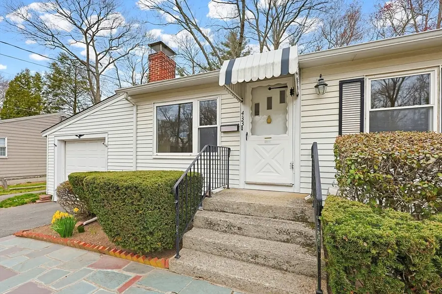 433 Winter St, Norwood, MA 02062 - #2