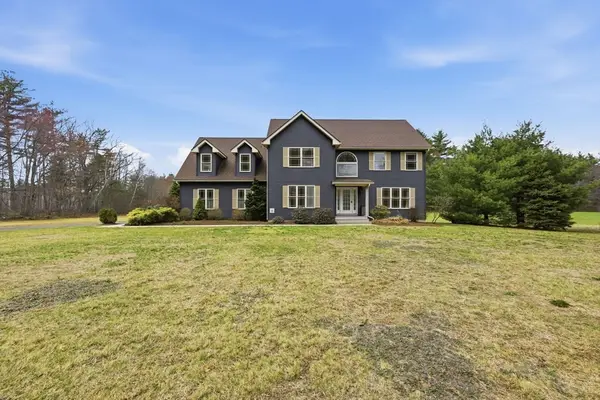 13 Shattuck Rd, Hadley, MA 01035