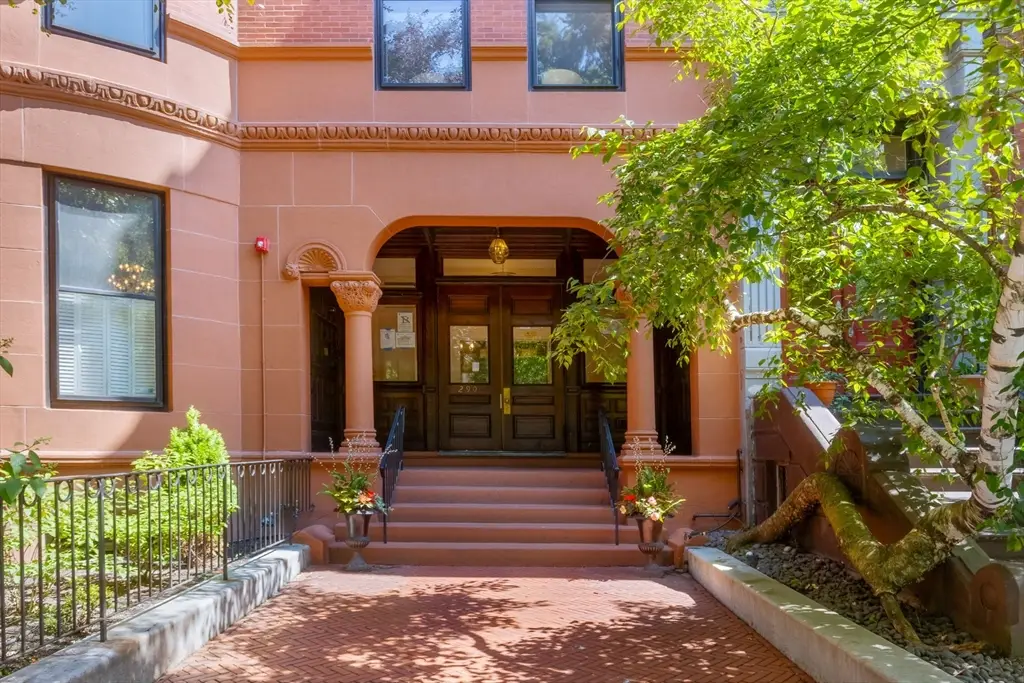 290 Commonwealth Ave #11, Boston, MA 02115 - #1