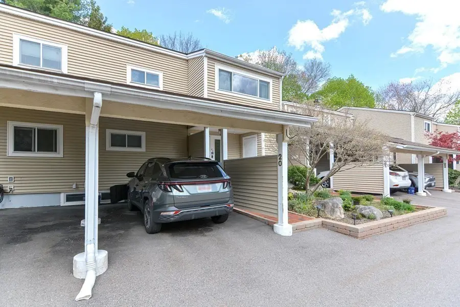 144 Pleasant St #20, East Walpole, MA 02032 - #2