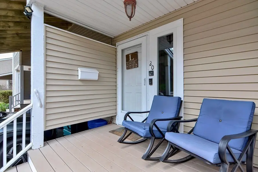 144 Pleasant St #20, East Walpole, MA 02032 - #3