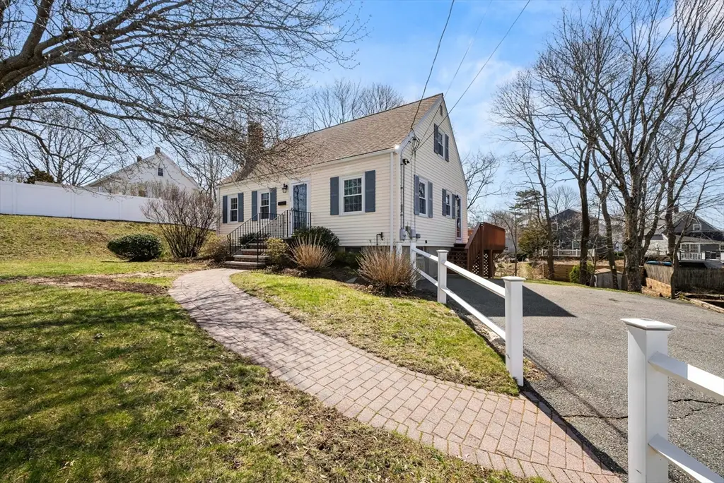 25 Hawkins Street, Weymouth, MA 02189 - #1