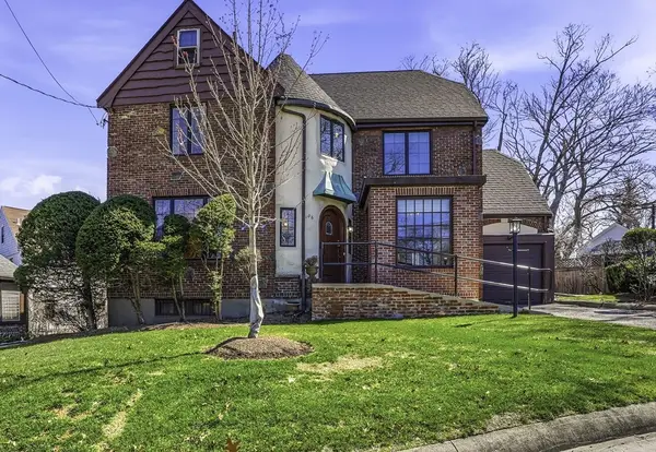 106 Waverley Ave, Newton, MA 02458