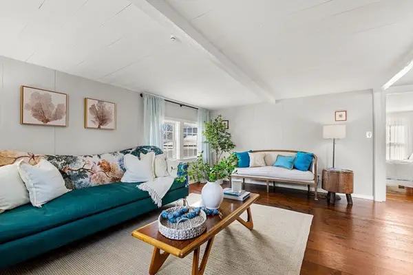 26 Bayview Rd., Marblehead, MA 01945