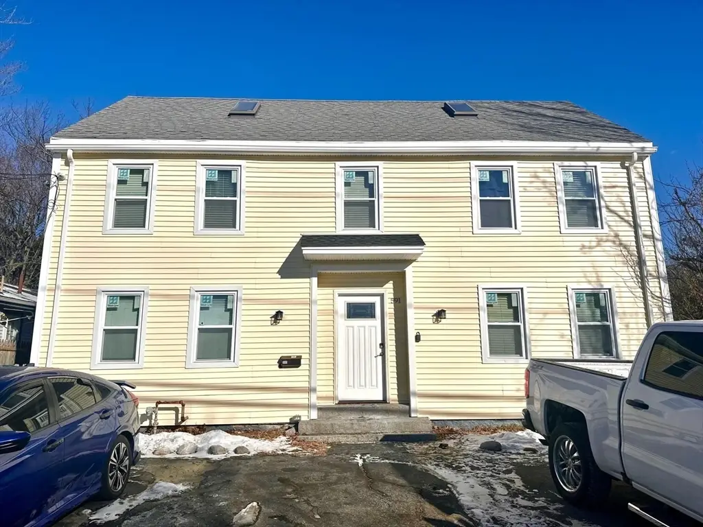 591 Varnum Ave, Lowell, MA 01854 - #1