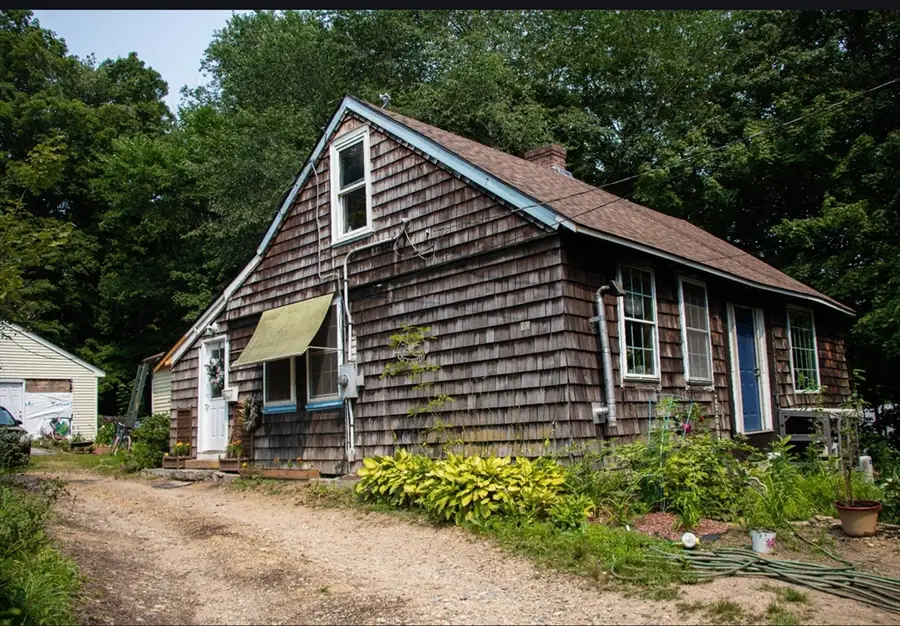 10 Bates Hl, Sturbridge, MA 01518 - #2