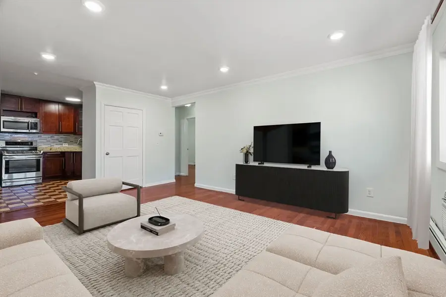 16 Everett Ave #2B, Boston, MA 02125 - #3
