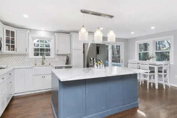 103 Cross St, Norwell, MA 02061