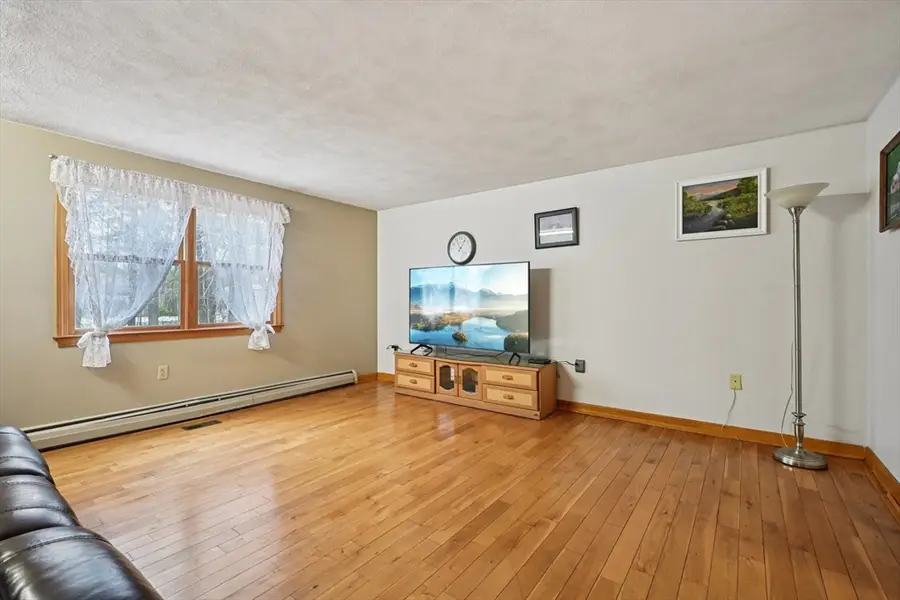 460 Shawsheen Ave, Wilmington, MA 01887 - #3