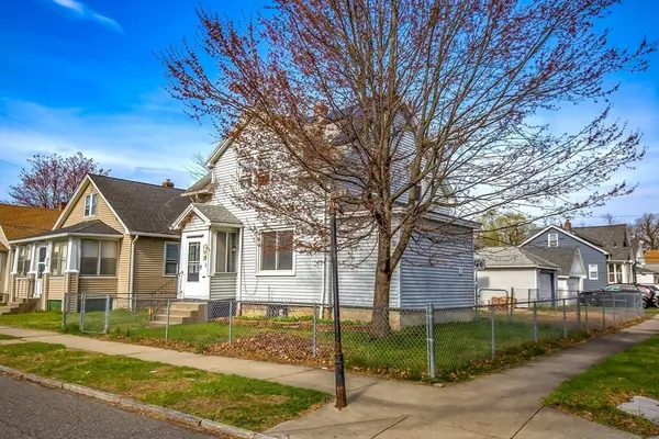 138 Wilber Street, Springfield, MA 01104