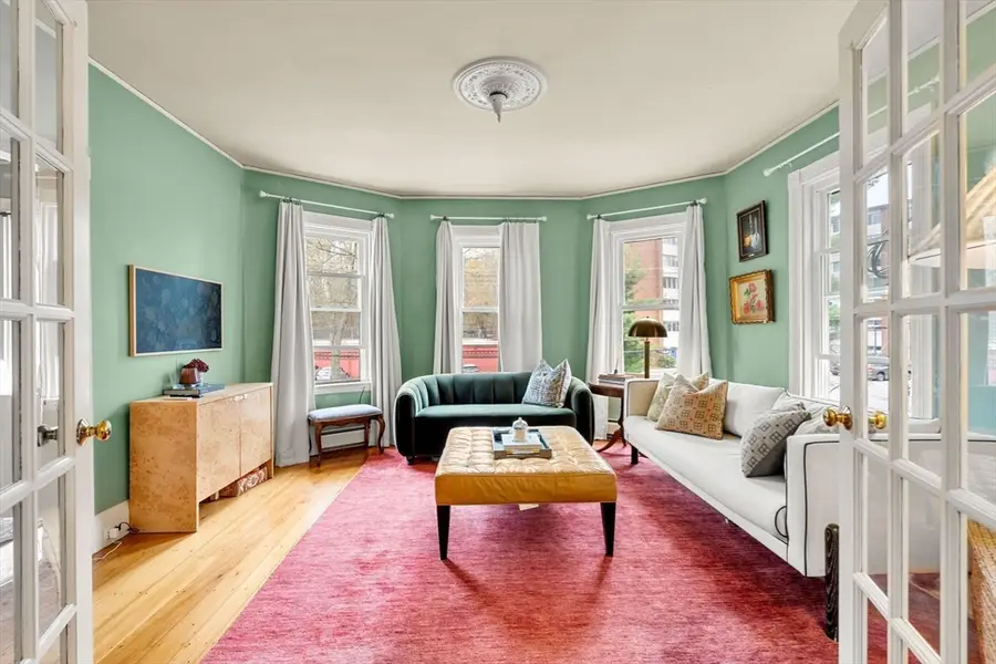 68 Chestnut St #2, Brookline, MA 02445 - #2