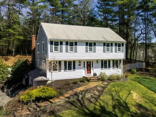 550 West St, Duxbury, MA 02332