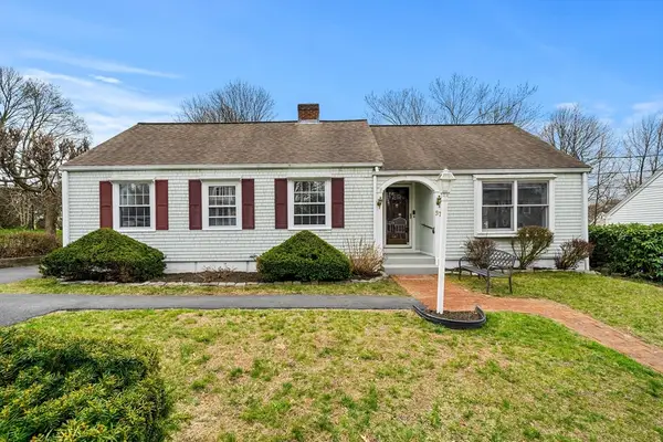 57 Beech St, Braintree, MA 02184