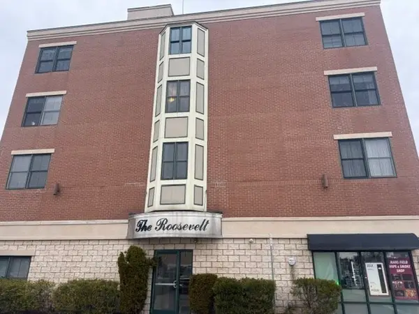 266 N Main St #8, Mansfield, MA 02048