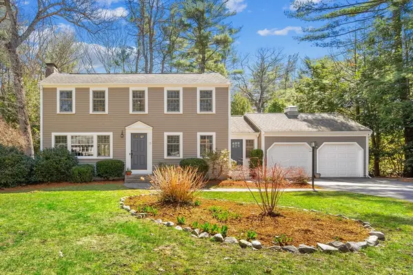 13 Mohegan Road, Acton, MA 01720