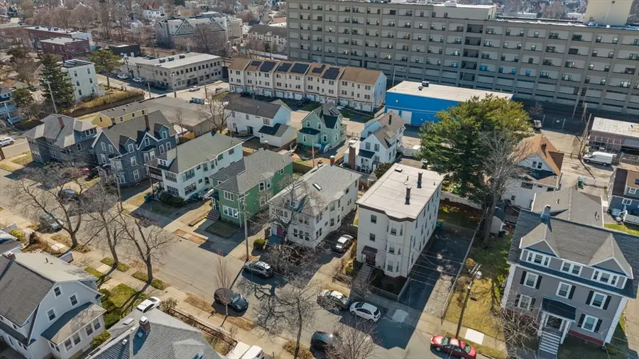 18 Brookline St, Lynn, MA 01902 - #3