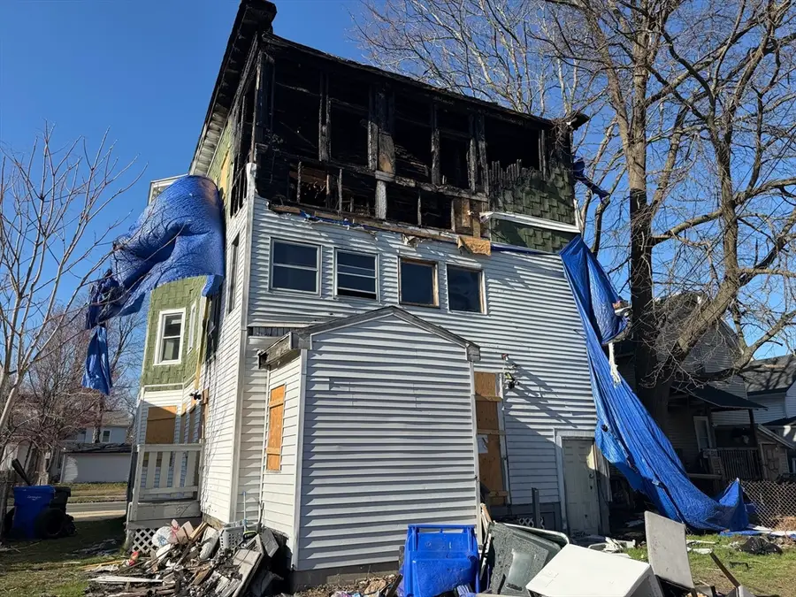 583 Union St, Springfield, MA 01109 - #3
