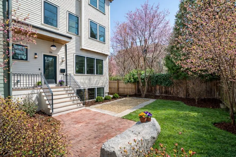 18 Clinton Street #A, Cambridge, MA 02139 - #2