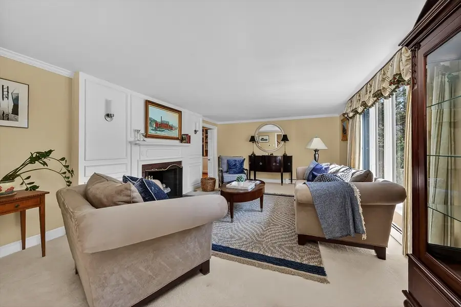 37 Mast Hill Rd, Hingham, MA 02043 - #2