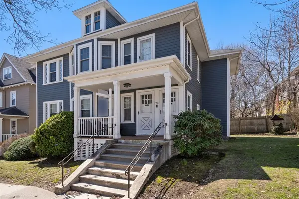 74 Bradfield Ave, Boston, MA 02131