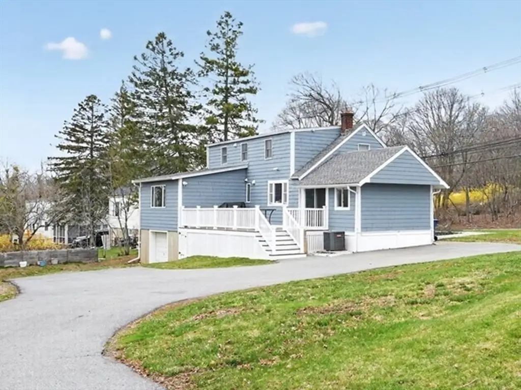 29 Elliott St, Danvers, MA 01923 - #1