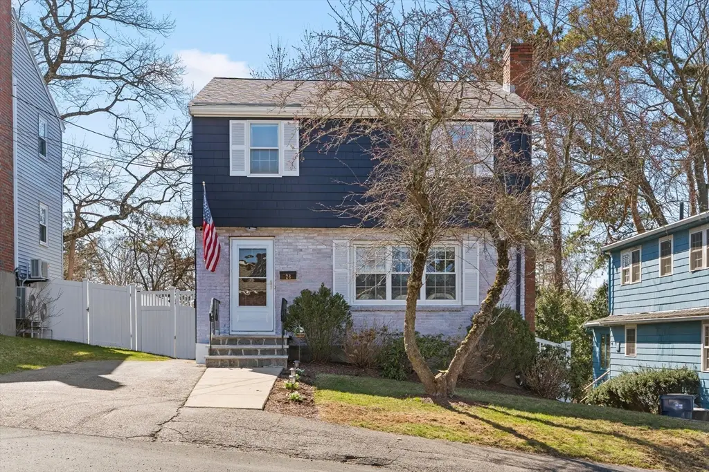 26 Crosstown Ave, Boston, MA 02132 - #1
